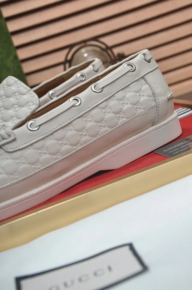 Gucci GG Marmont Quilted Off-White Loafers 2