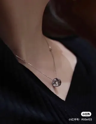 Gucci GG Marmont Sunburst Disc Heart Pendant Necklace 9