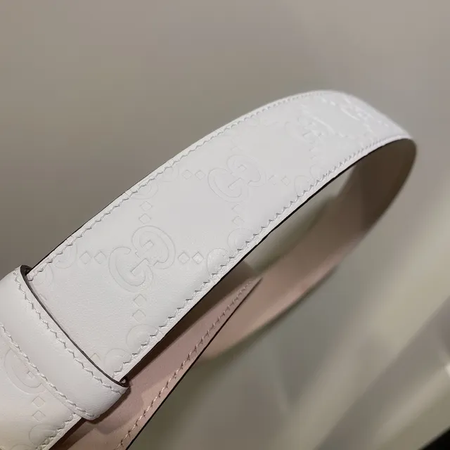 Gucci GG Marmont White Gold Embossed Monogram Interlocking G Buckle Leather Belt 3