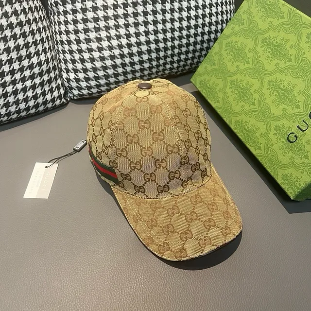 Gucci GG Supreme Monogram Web Stripe Baseball Cap 3