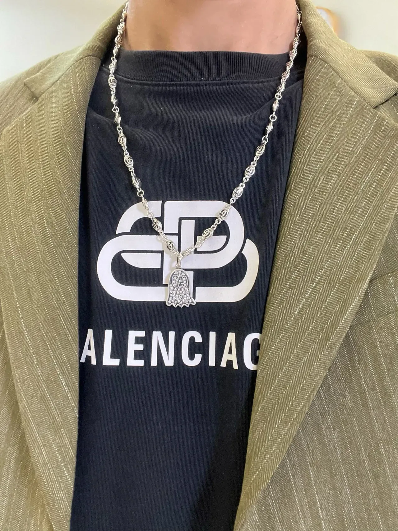 Gucci Ghost Interlocking G-Link Crystal Pendant Necklace 8