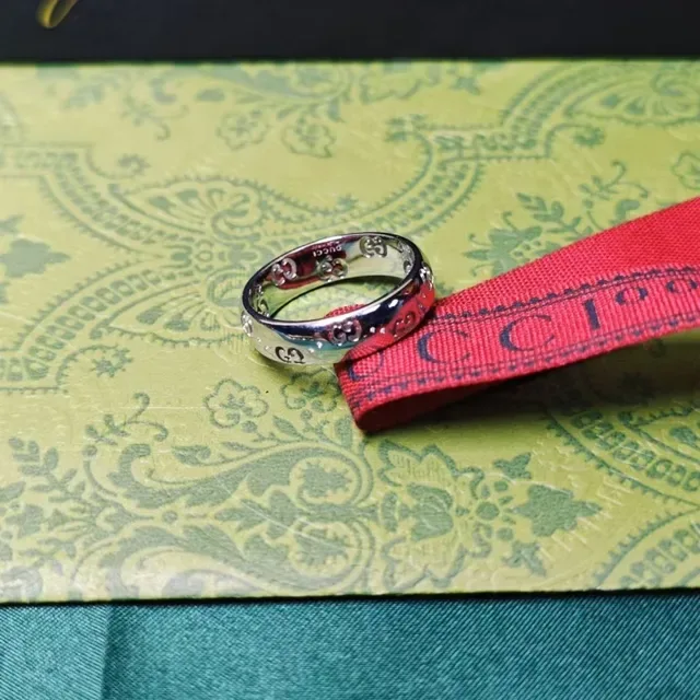 Gucci Gold Polished Interlocking GG Cutout Motif Ring 3