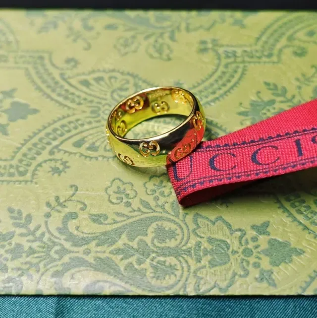 Gucci Gold Polished Interlocking GG Cutout Motif Ring 7