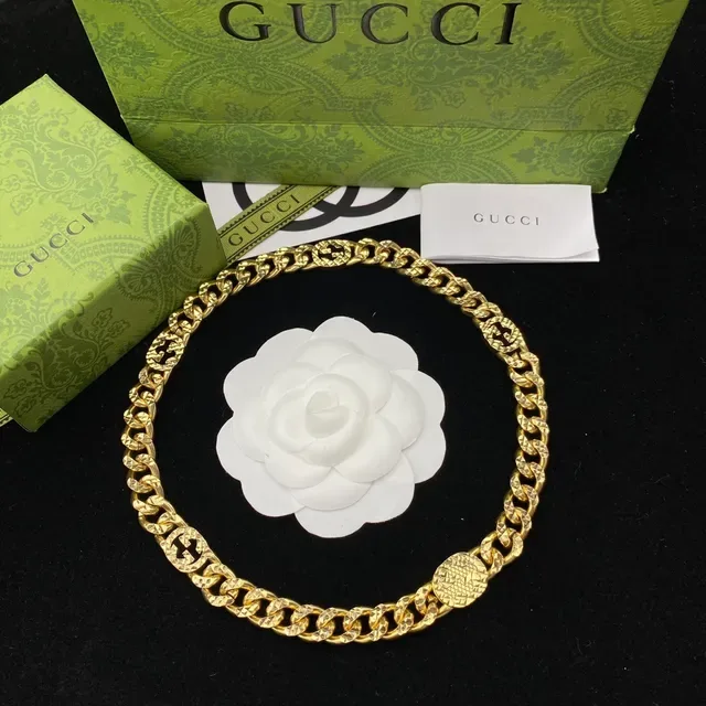 Gucci Gold-Tone Interlocking G Curb Chain Necklace 6