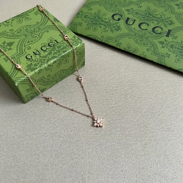Gucci Gold Transparent Rose Chain Interlocking G Charms Necklace 6