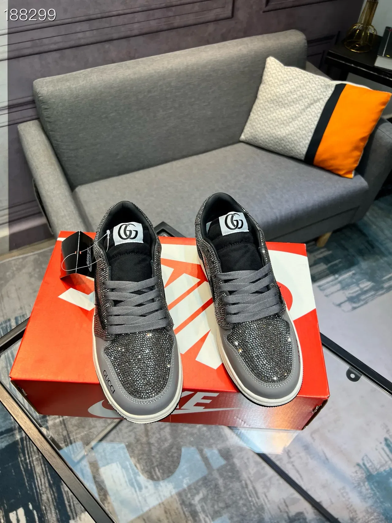 Gucci Gray Black Crystal-Embellished Low-Top Lifestyle Sneakers 7
