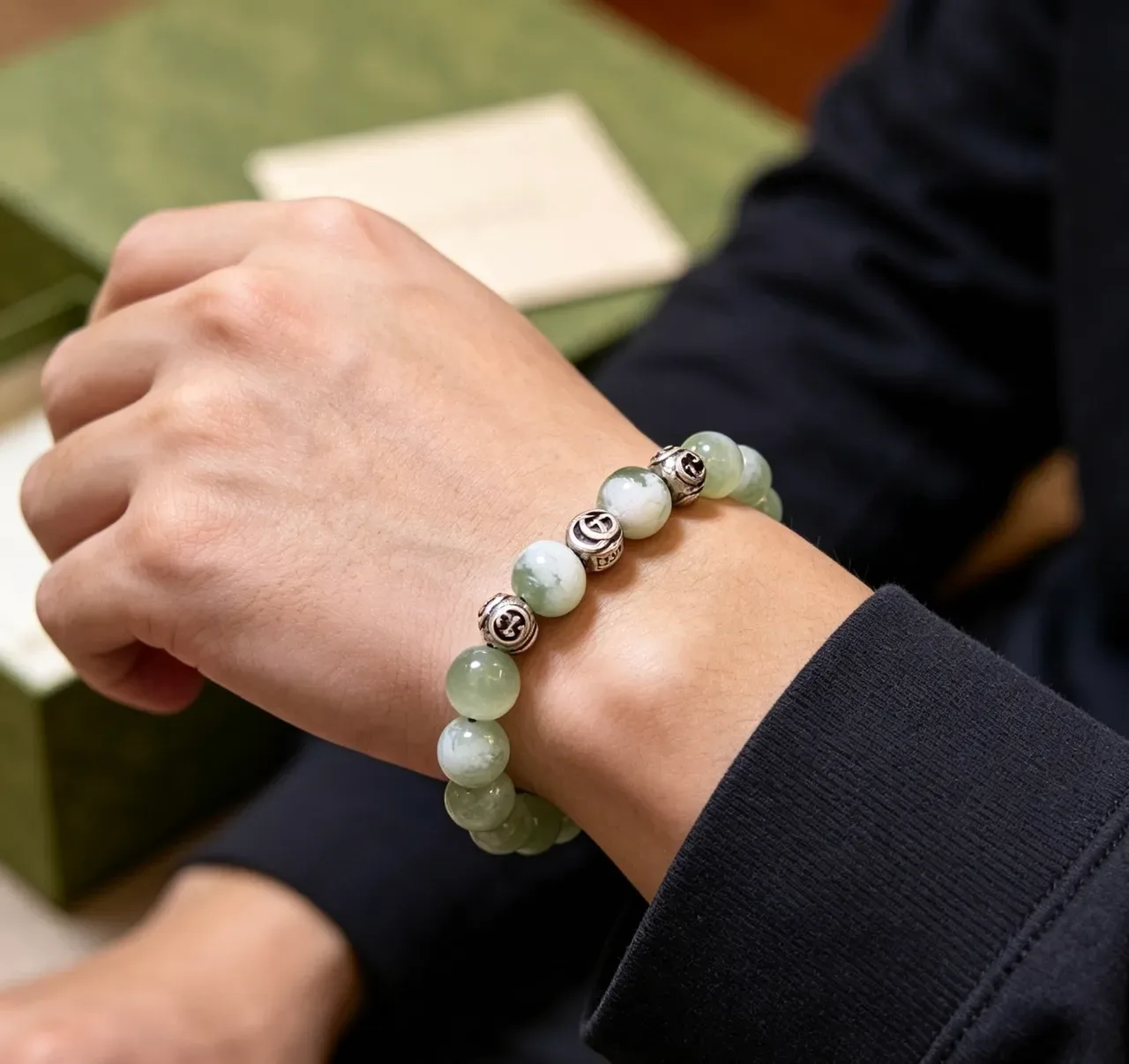 Gucci Green Silver Beaded Jade-Like Stones Bracelet 9