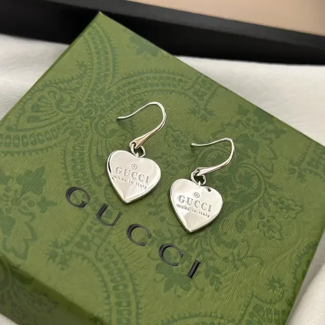 Gucci Heart-Shaped Drop Silver Beige Earrings 7