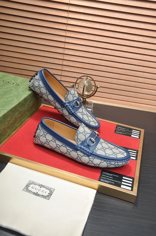 Gucci Horsebit 1955 Beige and Navy Loafers 6