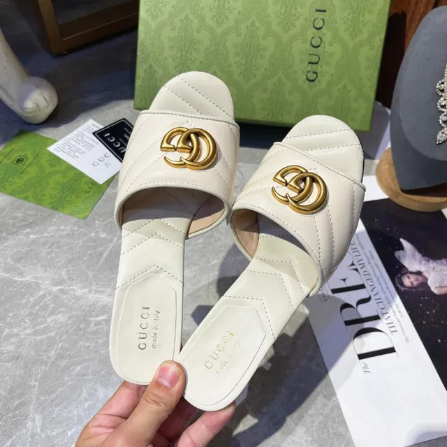 Gucci Horsebit 1955 Beige Gold Quilted Leather Interlocking GG Buckle Block Heel 2