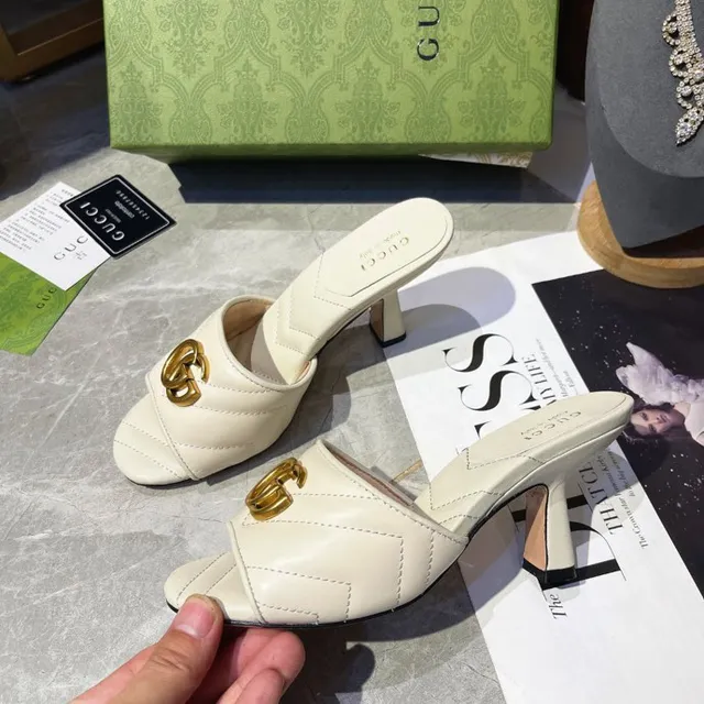 Gucci Horsebit 1955 Beige Gold Quilted Leather Interlocking GG Buckle Block Heel 7