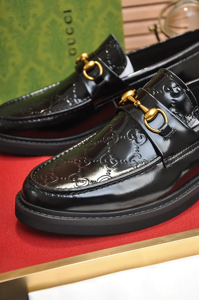 Gucci Horsebit 1955 Black Patent Leather Loafers 2