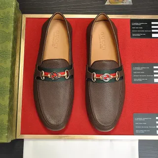 Gucci Horsebit 1955 棕色颗粒皮乐福鞋