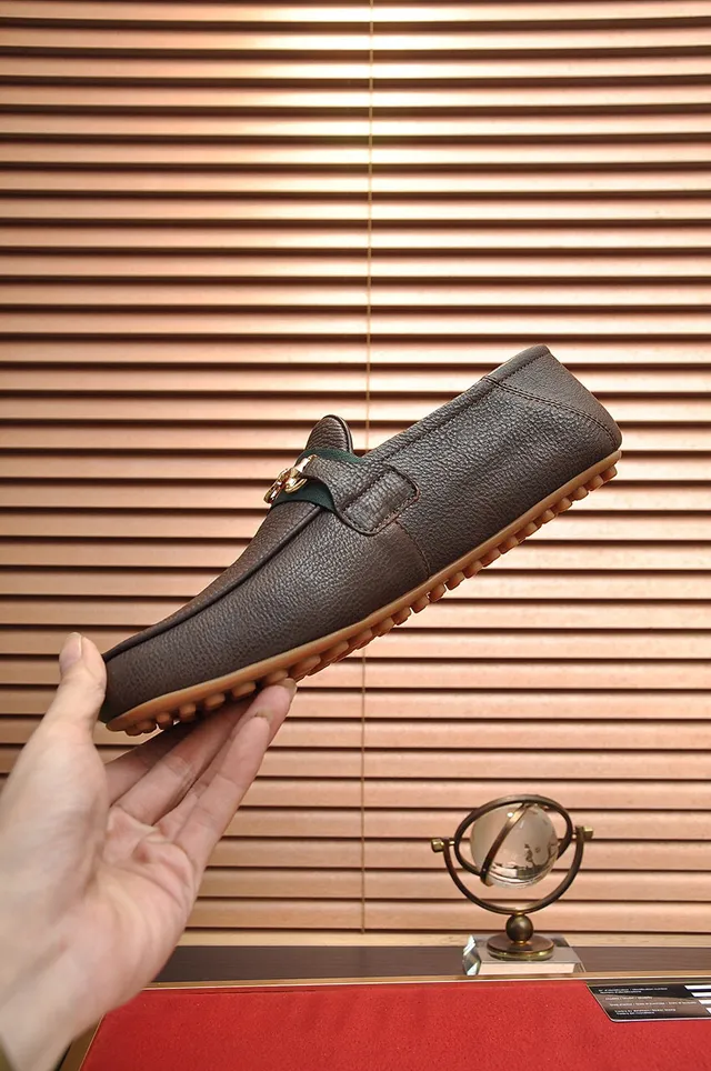 Gucci Horsebit 1955 Brown Pebbled Leather Loafers 6