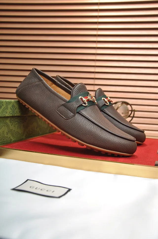 Gucci Horsebit 1955 Brown Pebbled Leather Loafers 9