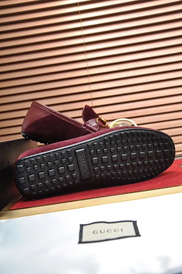 Gucci Horsebit 1955 Mocassins en Daim Bordeaux 4