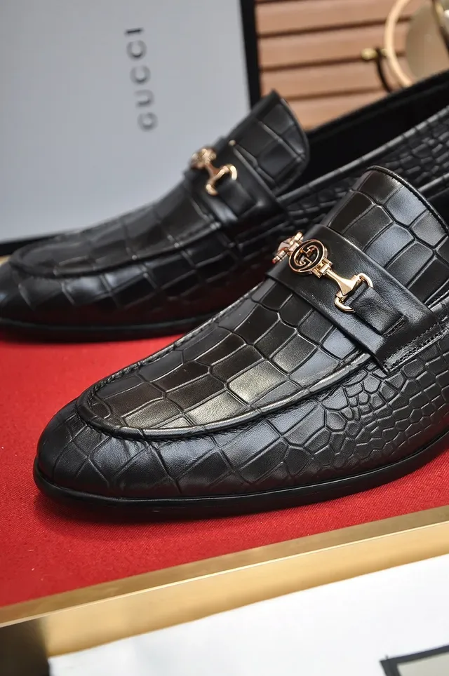Gucci Horsebit 1955 Crocodile-Embossed Black Loafers 2