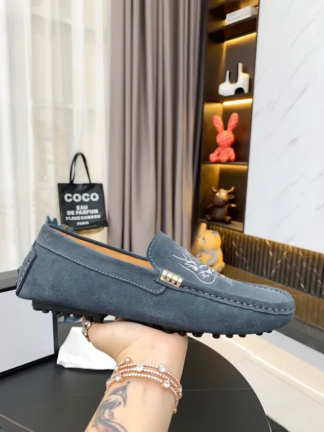 Gucci Horsebit 1955 Gray Suede Dragon Embroidery Loafers 9