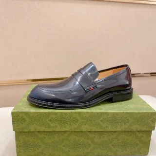 Gucci Horsebit 1955 Loafer Navy Patent Leather Penny Strap Loafer