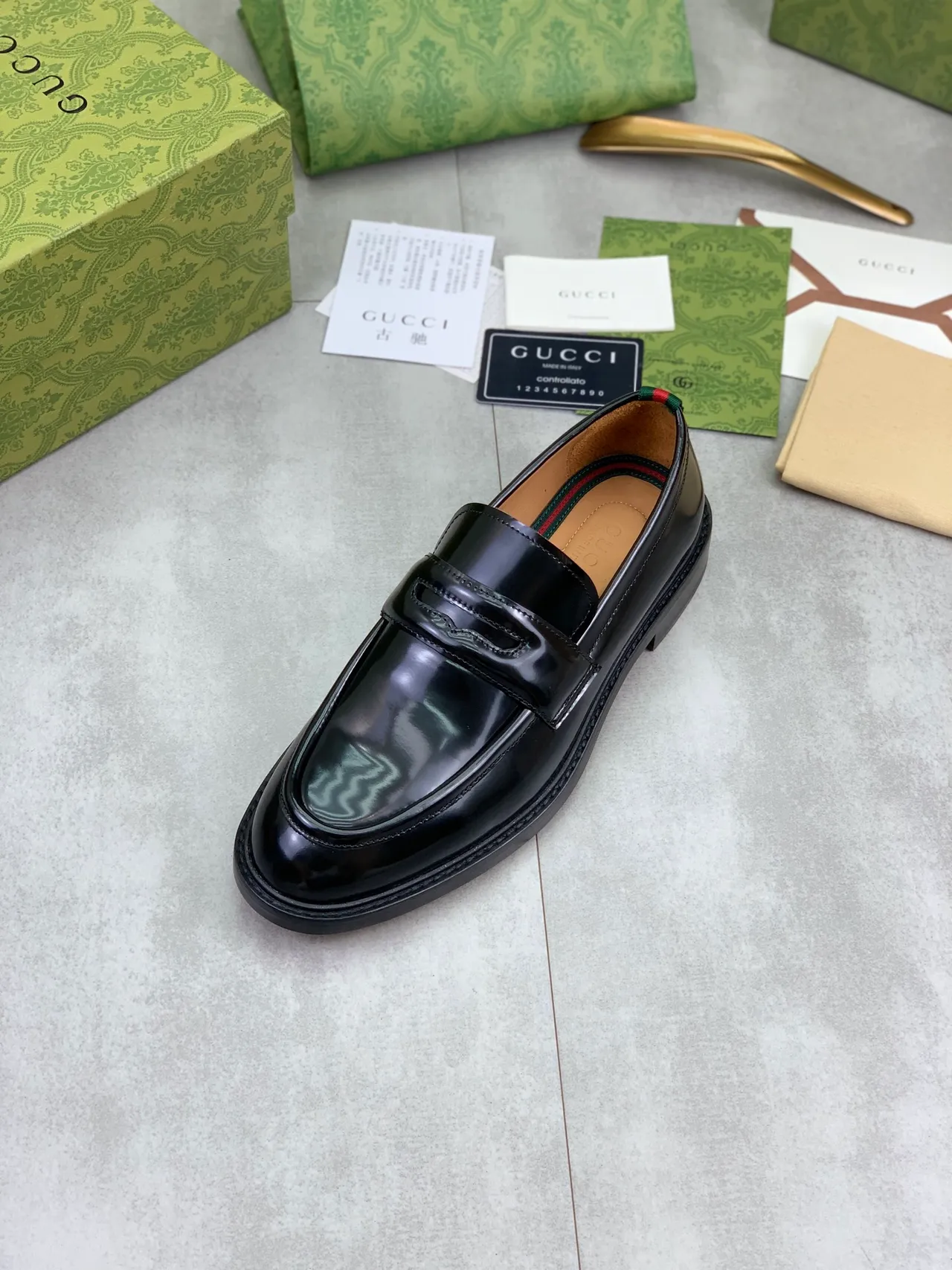Gucci Horsebit 1955 Patent Black Loafers 4