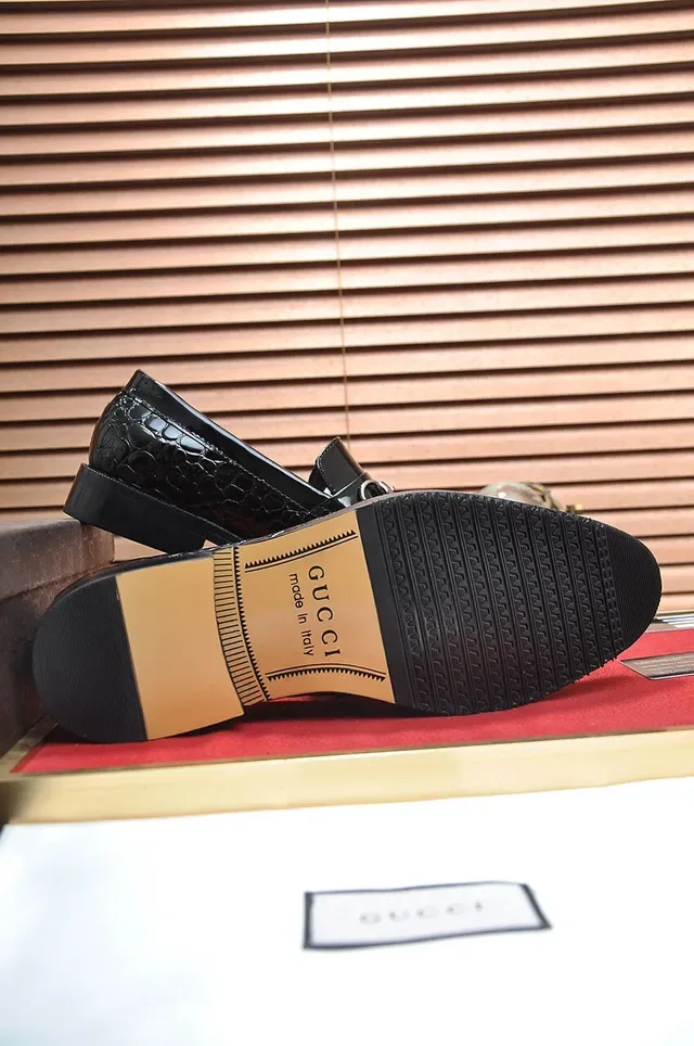 Gucci Horsebit 1955 Patent Croc-Embossed Black Loafers 6