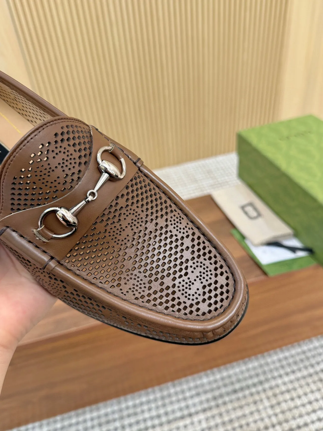 Gucci Horsebit 1955 Loafers cuir marron perforés 6