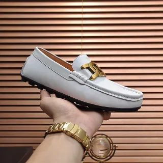 Gucci Horsebit 乐福鞋 白皮革 金扣 乐福鞋