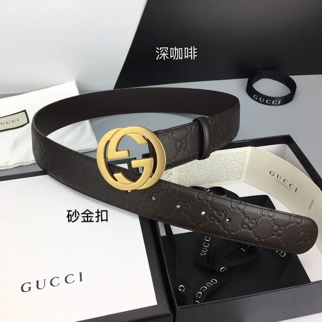 Cinto de couro Gucci Interlocking G marrom dourado com fivela GG monograma embossada 2