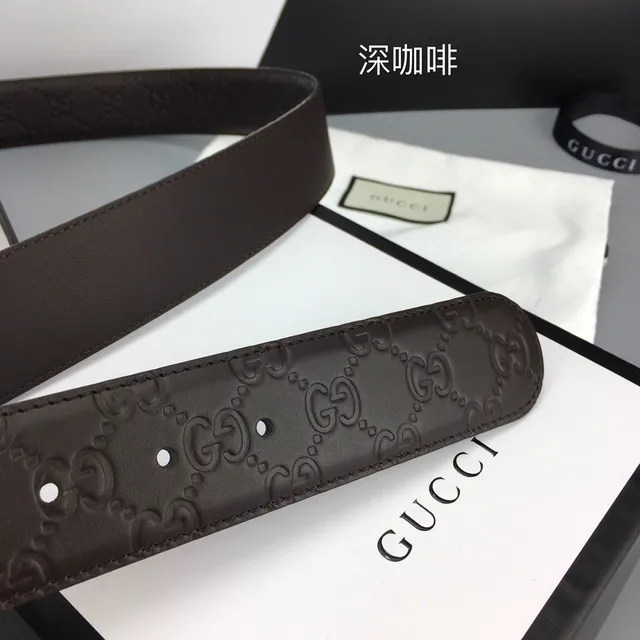 Cinto de couro Gucci Interlocking G marrom dourado com fivela GG monograma embossada 7