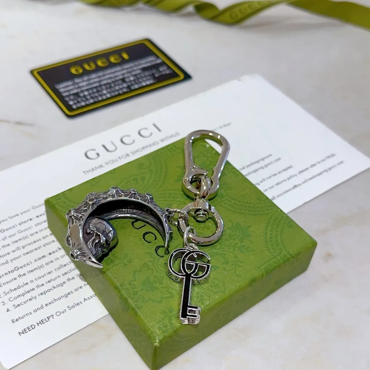 Gucci Interlocking G Crescent Moon Keychain Jewelry 2