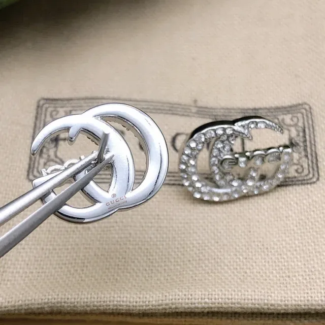 Gucci Interlocking G Crystal Pavé Stud Earrings 2