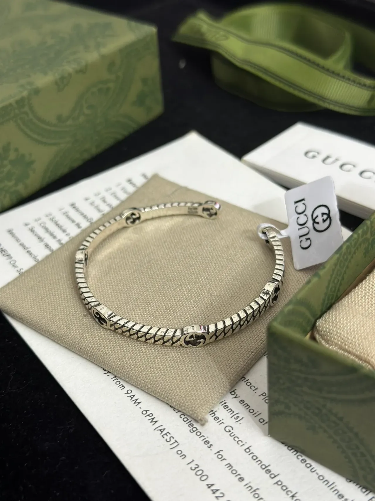 Gucci Interlocking G Ribbed Silver Cuff Bracelet 3