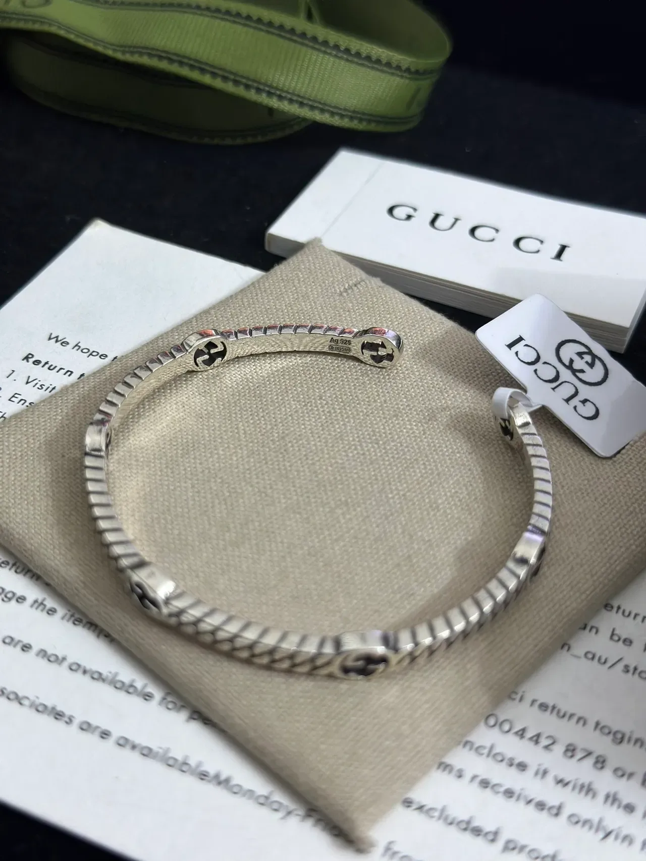 Gucci Interlocking G Ribbed Silver Cuff Bracelet 6