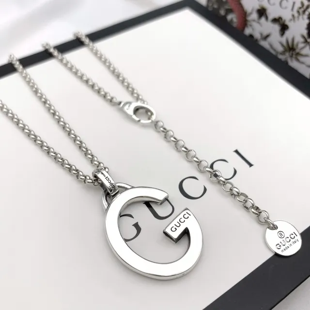 Gucci Interlocking G Silver Open Pendant Engraved Brand Plaque Necklace 3