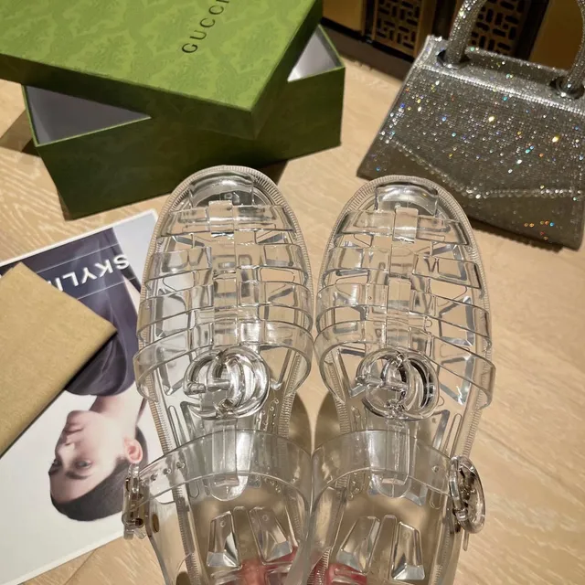 Gucci Sandálias Jelly Transparente Grid-Vamp Alça com Fivela Sandálias Casual 2