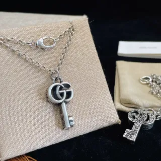 Gucci Key Interlocking GG Silver-Toned Necklace