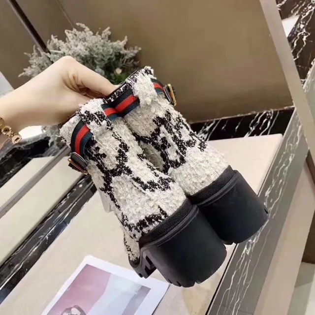 Gucci Le Cagole حذاء الكاحل حزام ويب تويد 2