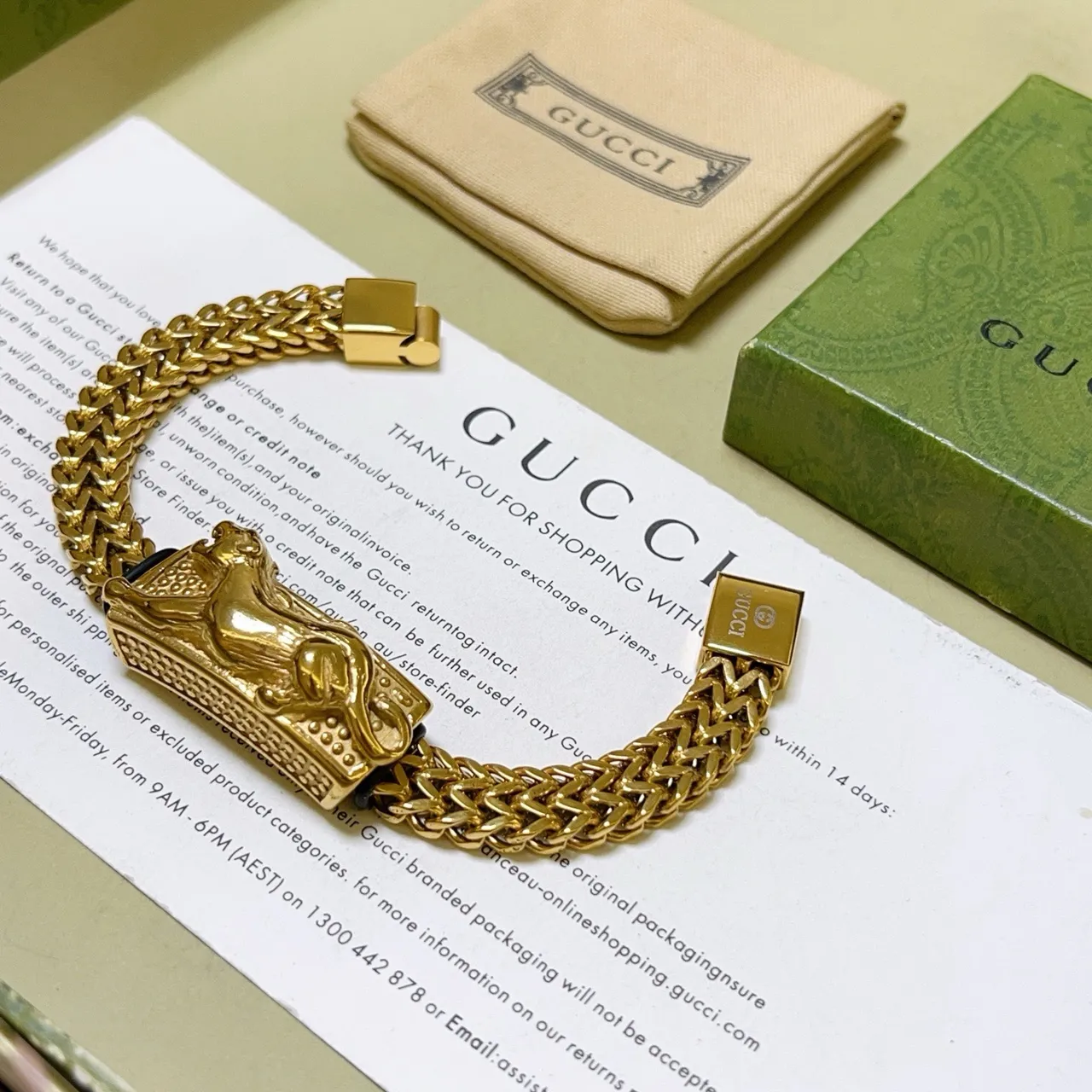 Gucci Lion Head Bracelet Gold Clasp Woven Franco Chain Bracelet 2