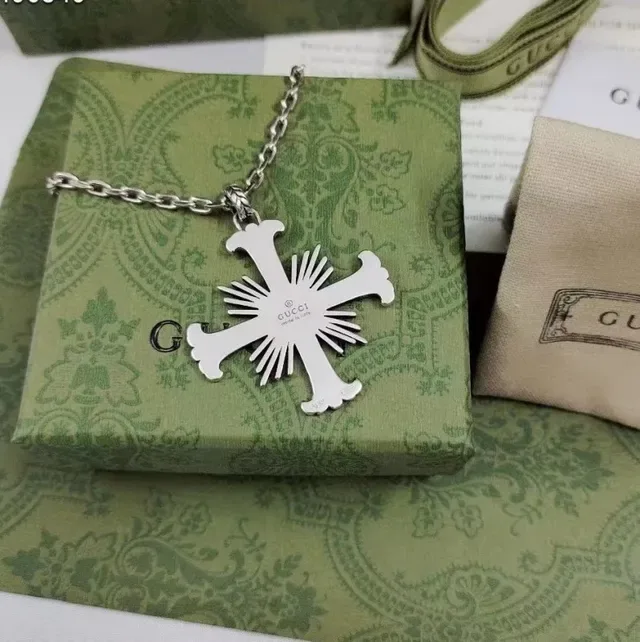 Gucci Memento Cross Pendant Silver Necklace 2