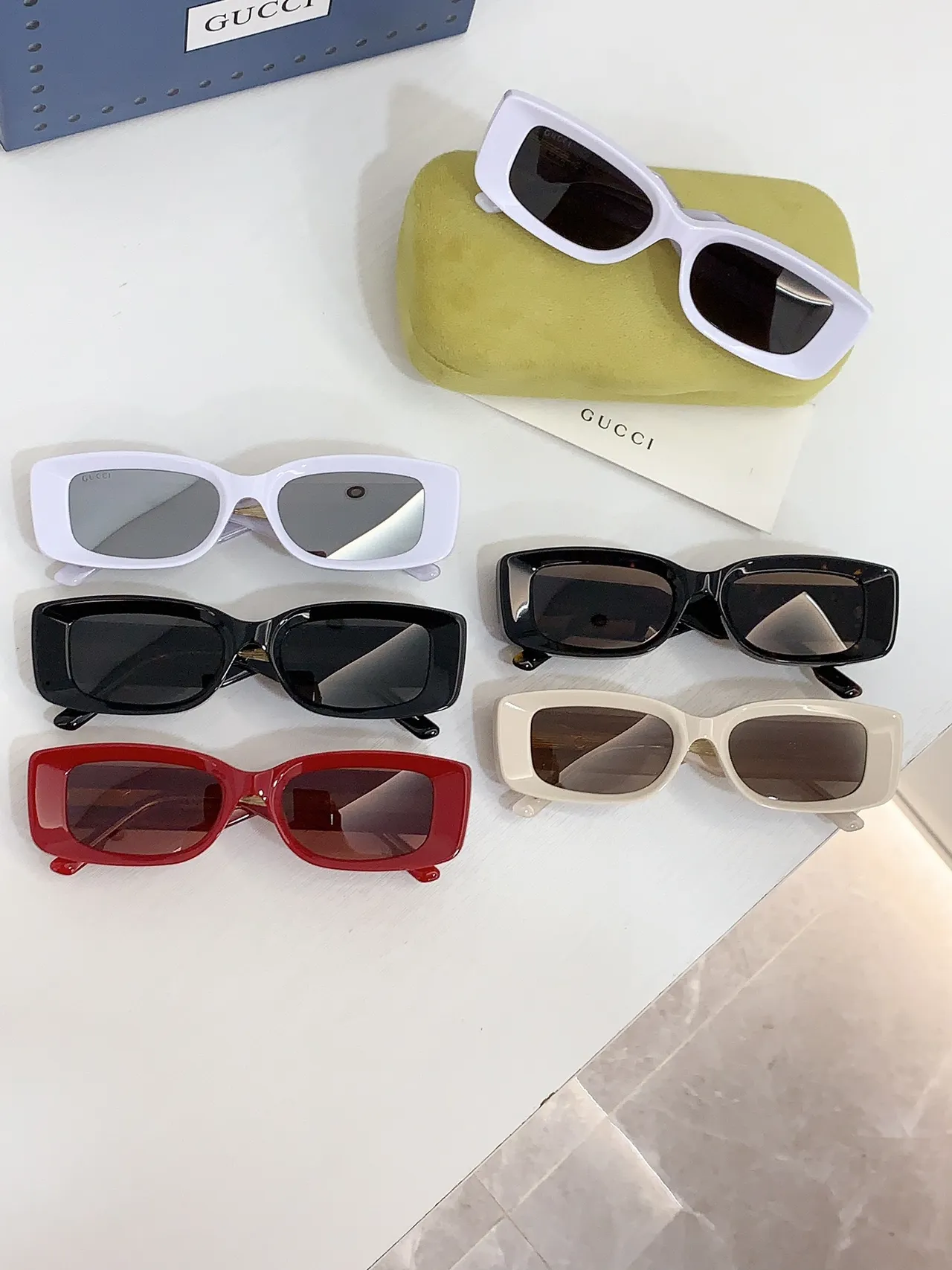 Gucci Screener Lunettes de Soleil Beige et Noir Tortoiseshell 3
