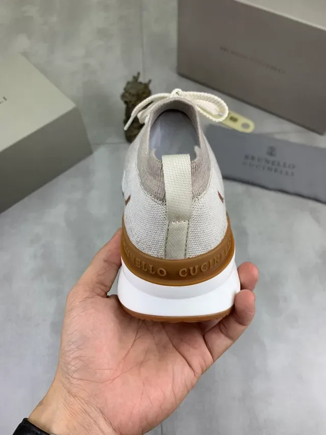 Gucci Screener Beige Gold Knit Upper Metallic Copper Overlay Lifestyle Sneakers 3