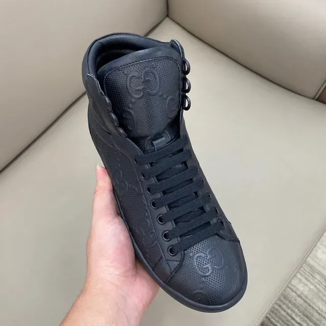 Gucci Screener Tênis lifestyle pretos embossados GG Monograma 4