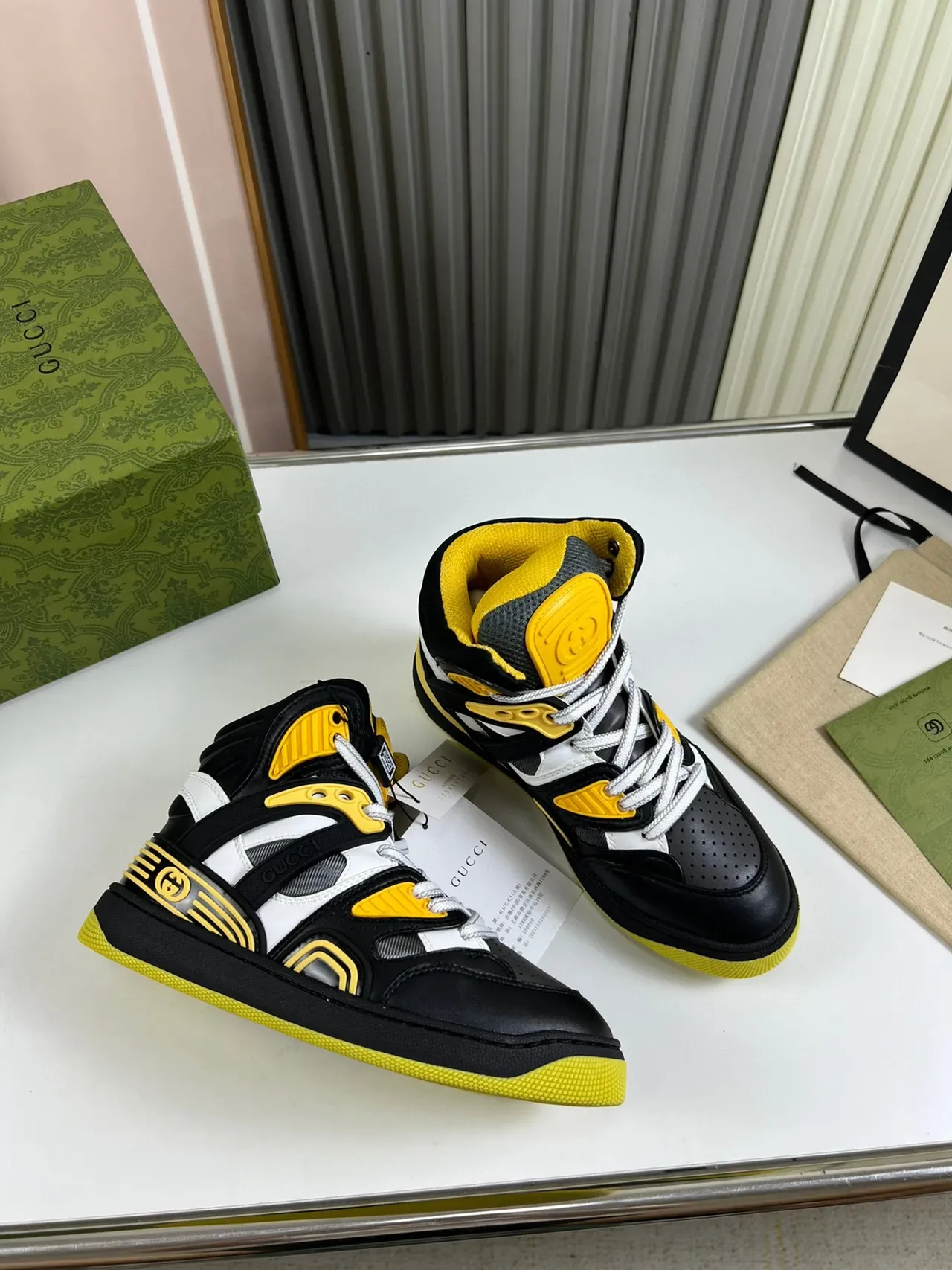 Gucci Screener High-Top Noir Jaune Blanc Chaussures Lifestyle 6