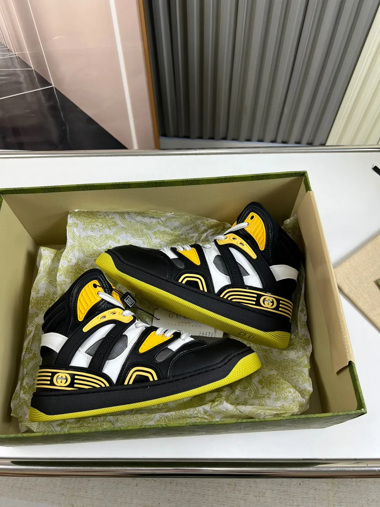 Gucci Screener High-Top Noir Jaune Blanc Chaussures Lifestyle 7