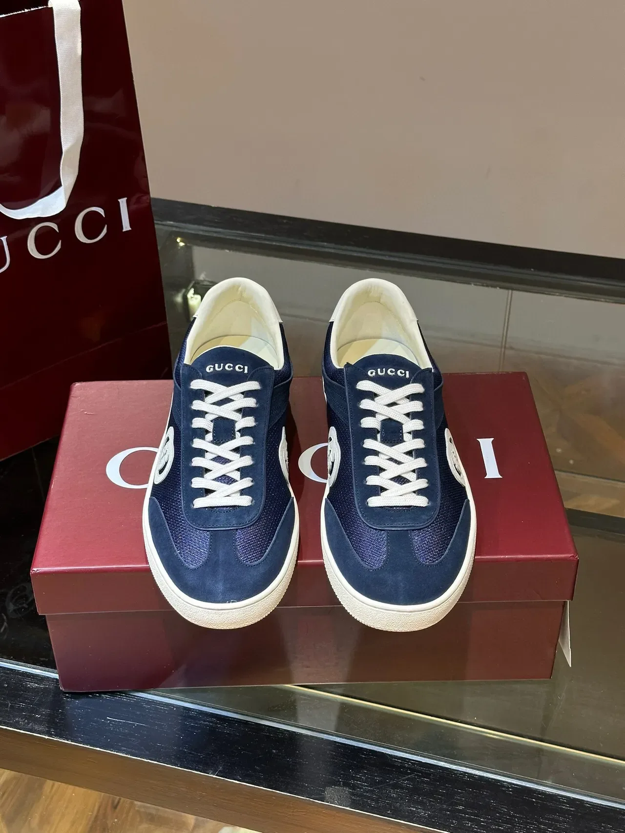 Gucci Screener Navy Blue and White Lifestyle Sneakers 2
