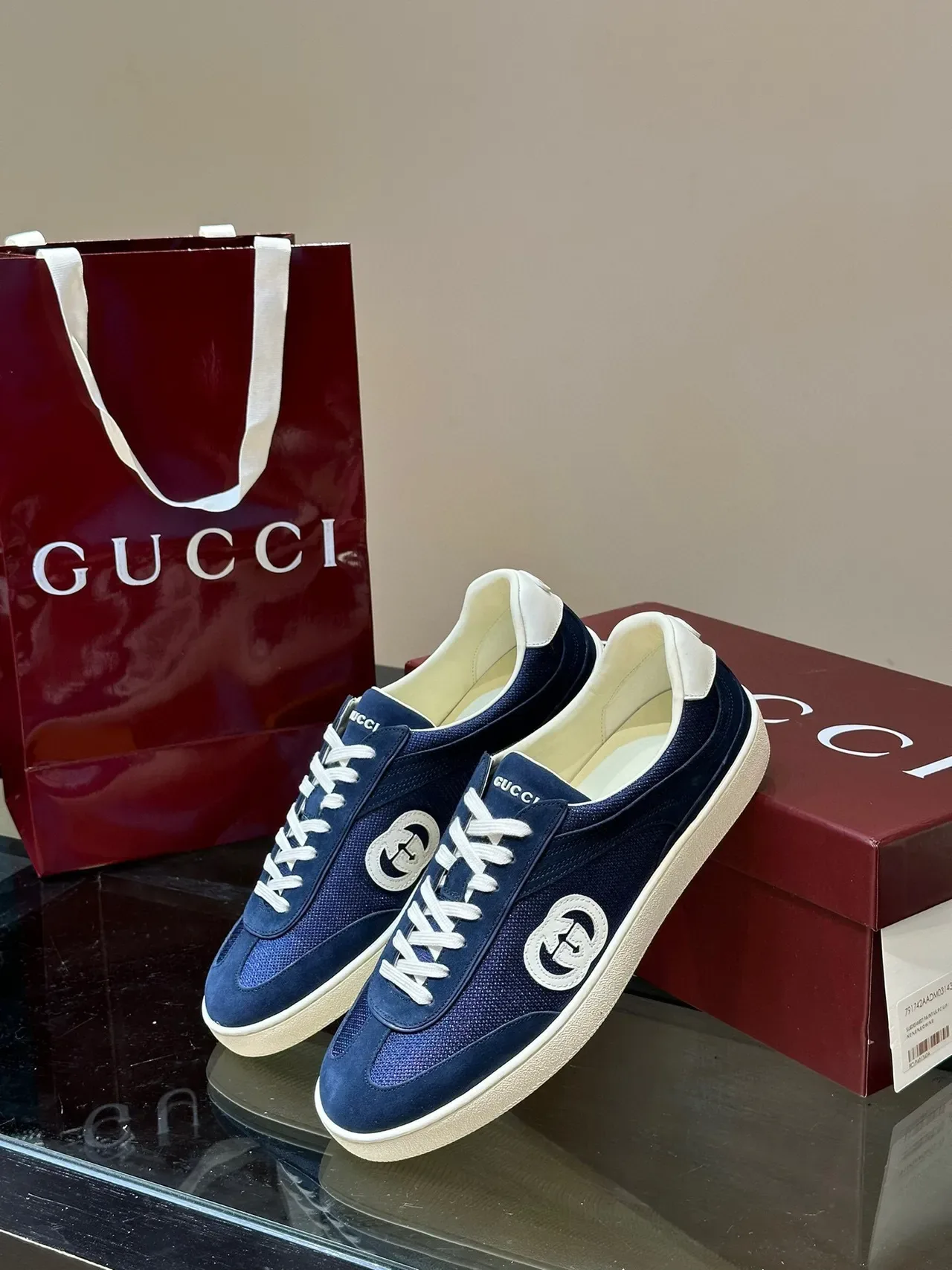 Gucci Screener Navy Blue and White Lifestyle Sneakers 4