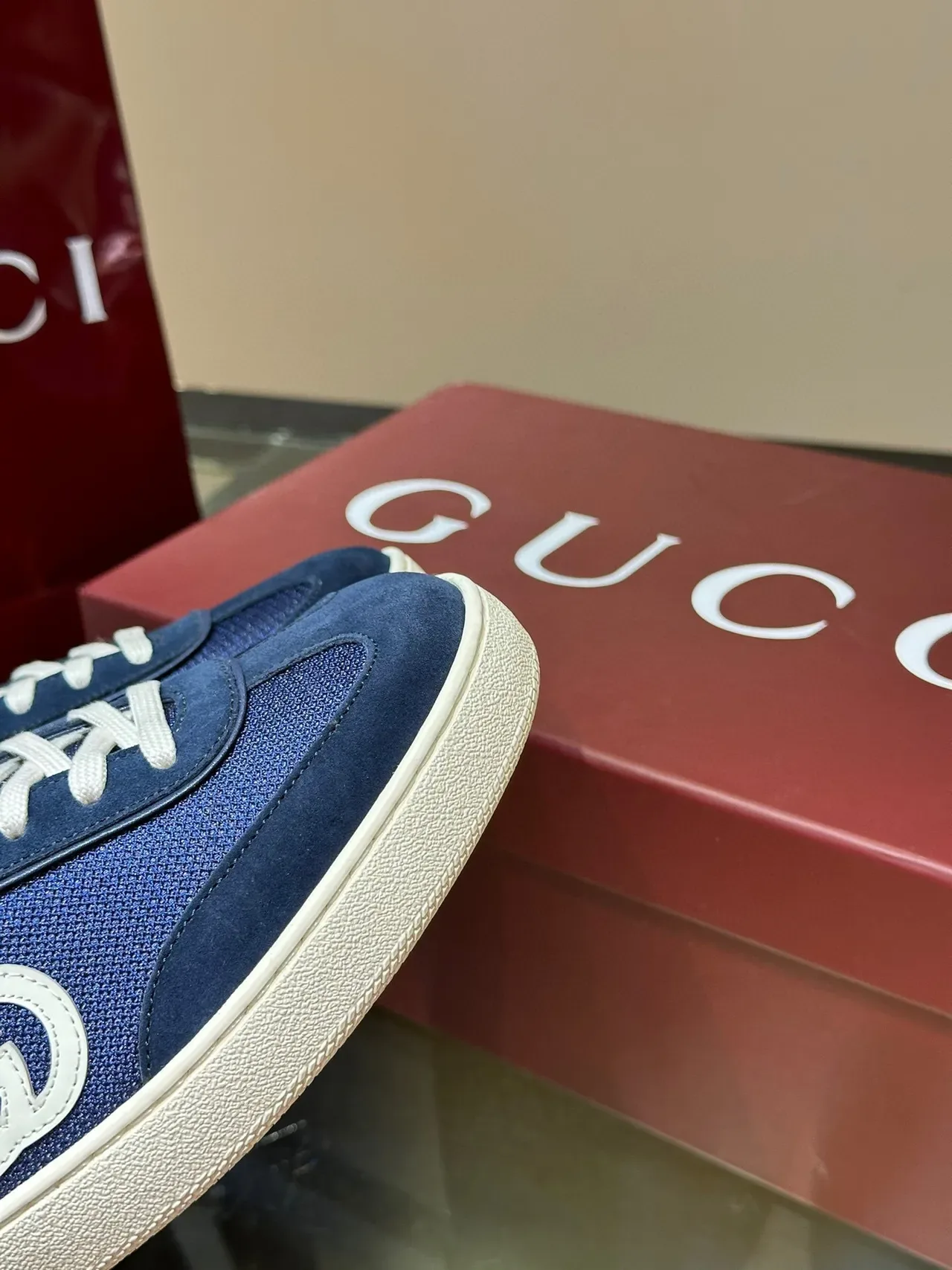 Gucci Screener Navy Blue and White Lifestyle Sneakers 8