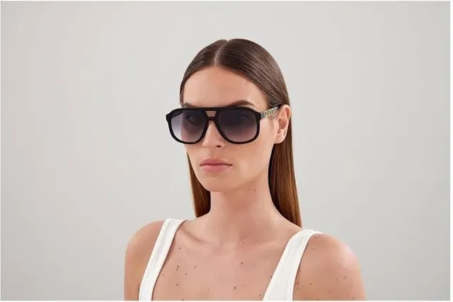 Gucci Screener Oversized Shield Gradient Sunglasses 7