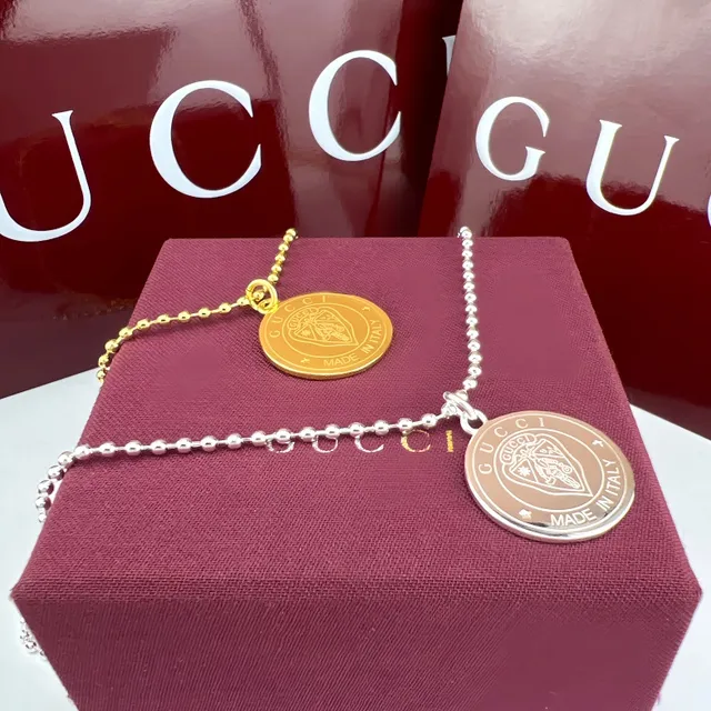 Gucci قلادة سلاسل كرات فضية سوداء مدالية دائرية 6