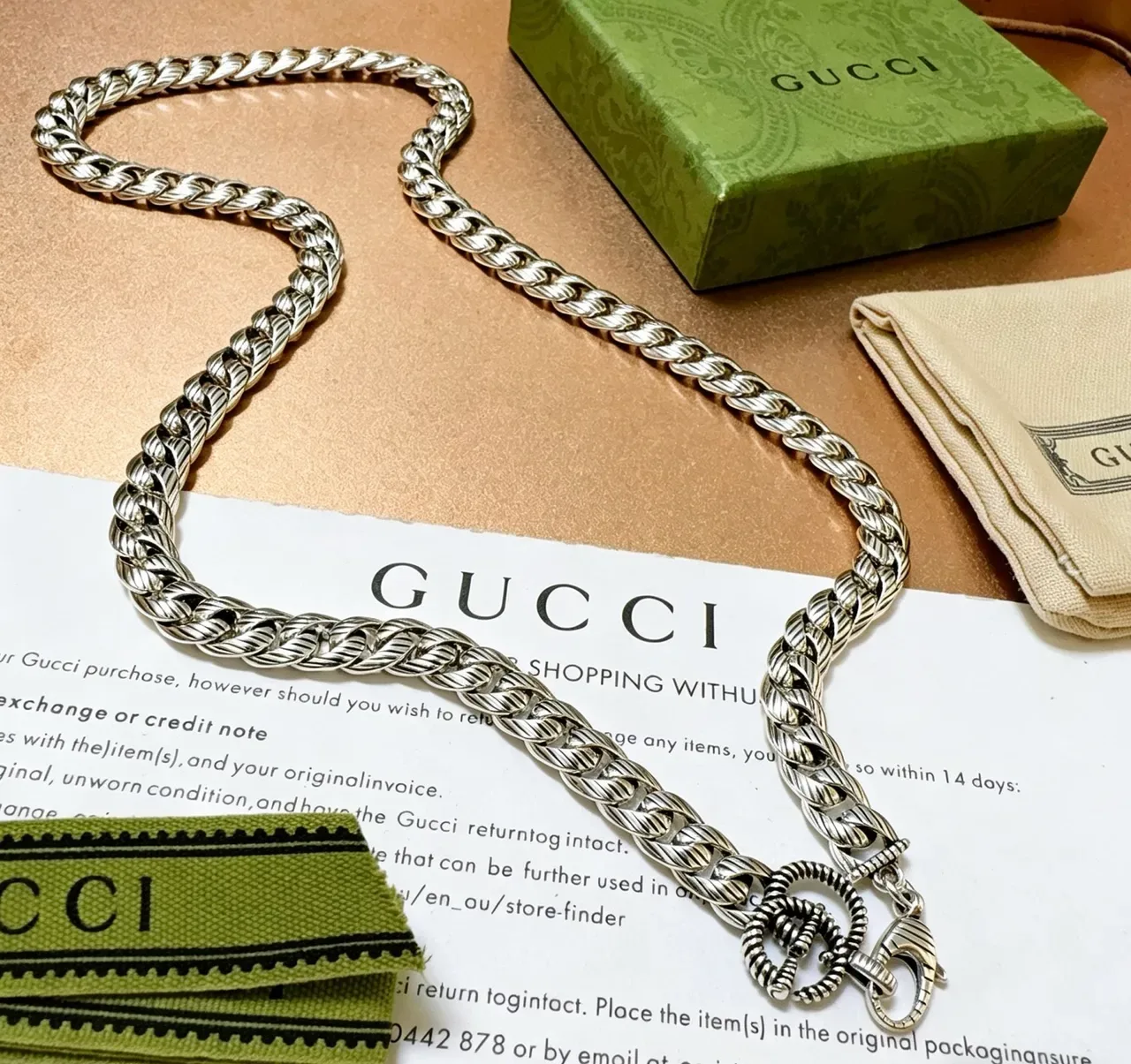Gucci Silver Green Twisted Curb-Link Chain Double-G-Inspired Toggle Necklace 9